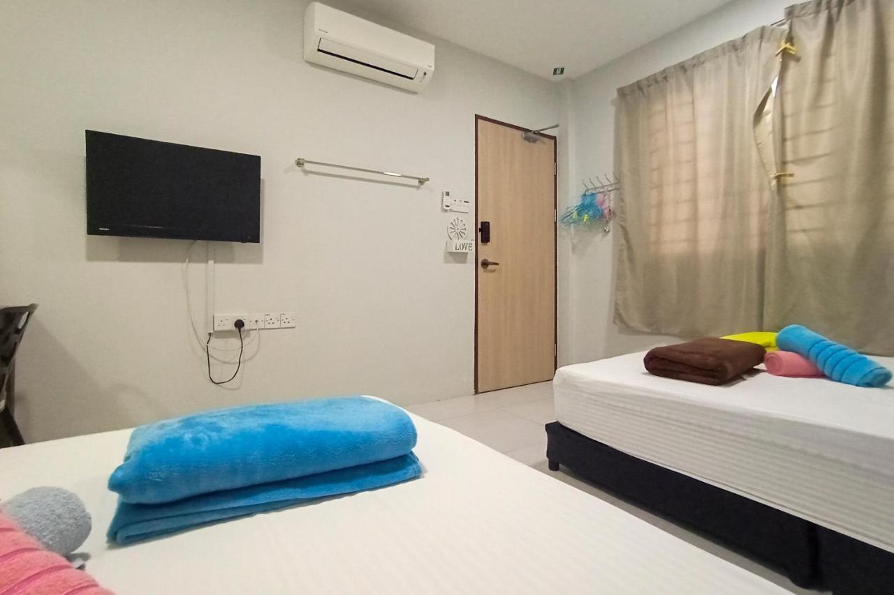Hom2Rex Kuching Homestay Taman Timberland 外观 照片